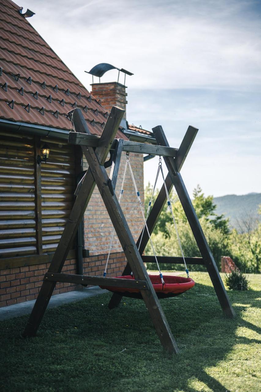 Brvnara Vila Promaja クラドヴォ エクステリア 写真